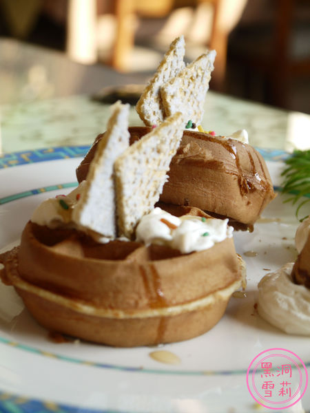 【住宿】台中／新社「梅林親水岸 餐點篇」．房間乾淨度有待改善