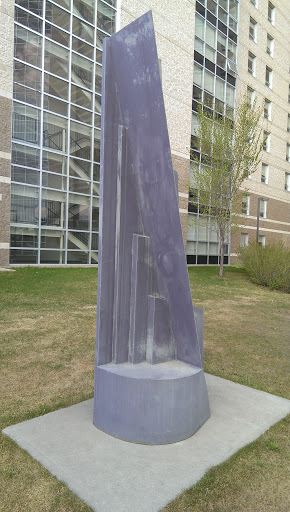 Shaffer Hall Statue