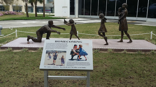 Homecoming Statues