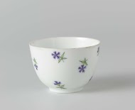 Kop, beschilderd met korenbloemen