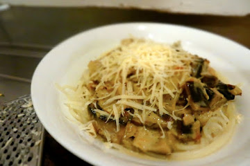 The easiest eggplant and lemon zest spaghetti