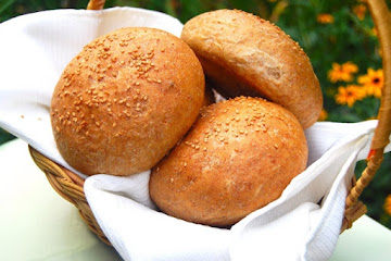 Whole Wheat Burger Buns