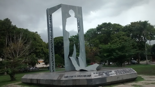 Monumento Gaspar Viana - Ufpa