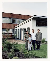 Villa Firenze: familie Troenokarso in de tuin