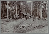 Militairen voor een bivak