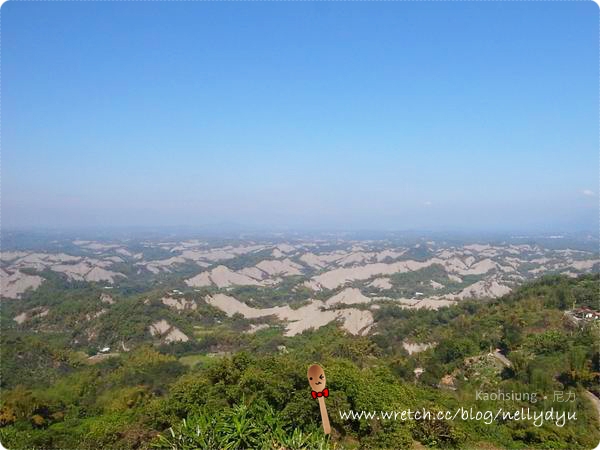 草山308月世界高地，吃山雞