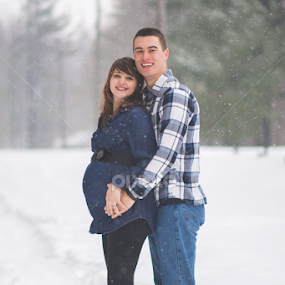 belly by Marissa Frederick - People Maternity