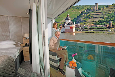 Scenic Cruises' Sun Lounges enable couples to enjoy beautiful scenery in a romantic setting from their own private balconies. 
