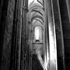 A luz da fé   by Ana Batista Constantino - Buildings & Architecture Public & Historical