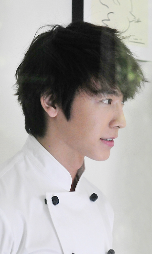 SUPERJUNIOR Donghae PAPER01