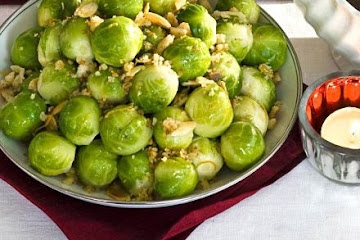 Crisp-topped sprouts