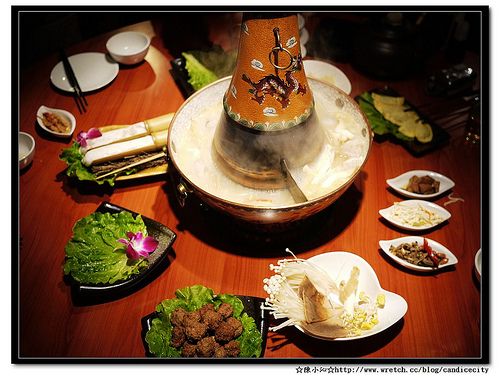 涮八方紫銅鍋 @遠企 – 超豪爽老闆娘!