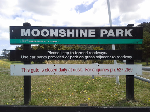 Moonshine Park Entrance