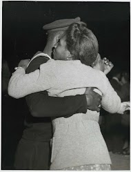 Dansende Surinaamse matroos tijdens het Keti-Koti feest