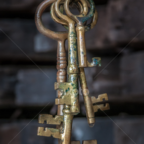 Kingdom Keys by Robert Willson - Artistic Objects Antiques