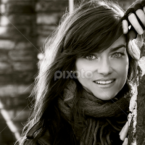 Smile me... by Georgios Kalogeropoulos - Black & White Portraits & People