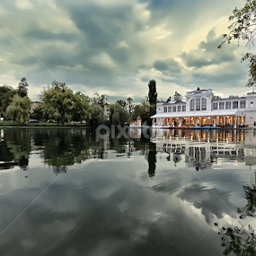 central park lake - Cluj-Napoca by Cristi Vescan - City,  Street & Park City Parks