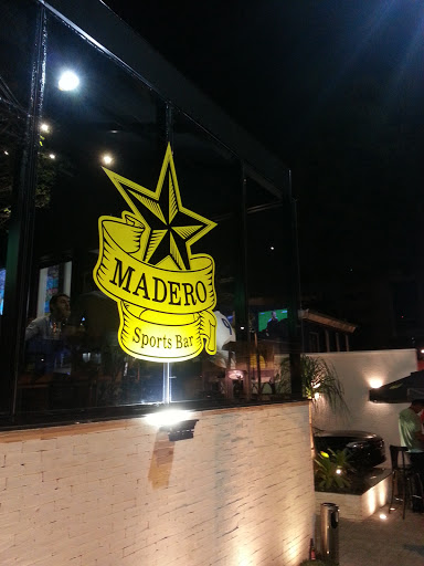 Madero Sports Bar 