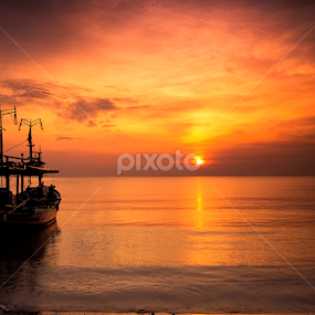 Start Shining by I Ketut  Sadia - Transportation Boats