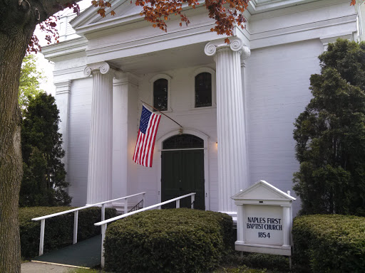 Naples First Baptist Church