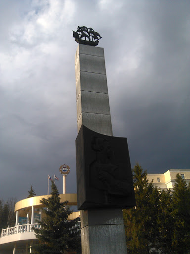 Памятник Ф.Ф.Ушакову, Саранск