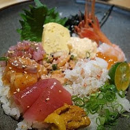 毛丼 丼飯專門店