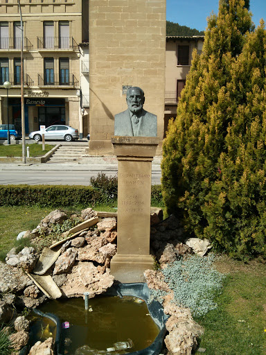 Estatua a Ramón Y Cajal