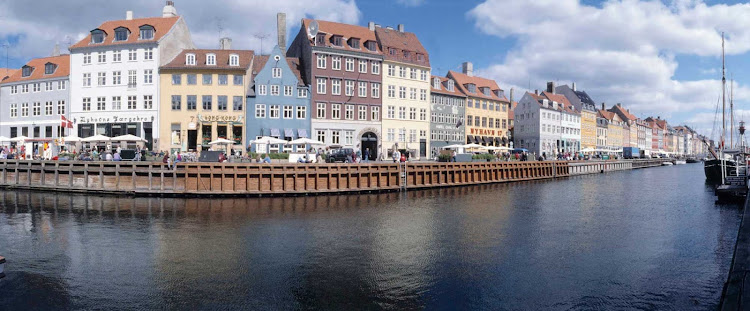 Nyhavn (literally New Harbor) is a waterfront, canal and entertainment district in Copenhagen, dating to the 1600s.