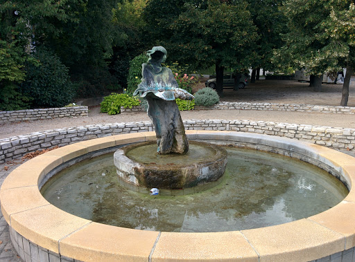La Fontaine Au Fantôme