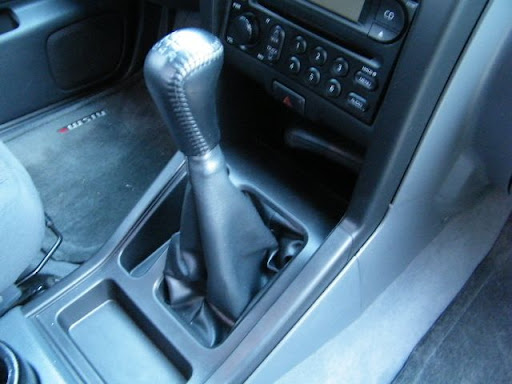 2005 Nissan sentra shift knob #1