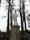 Marija Išlaužo kapinėse