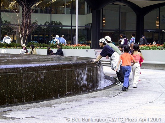 Tourists in Plaza WTC