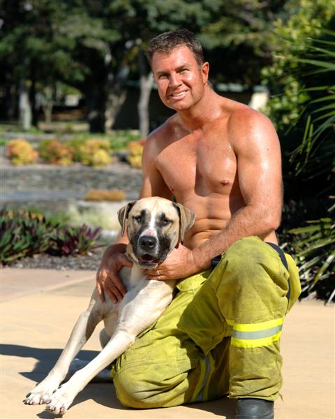 [firefighter-calendar-muscle-men02.jpg]
