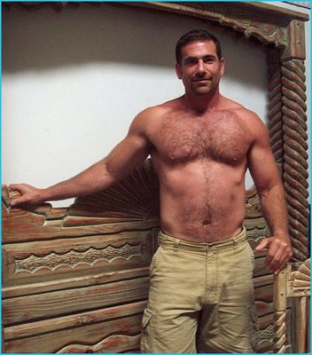 Muscle Daddy and Hairy Muscular Men - Gallery 4