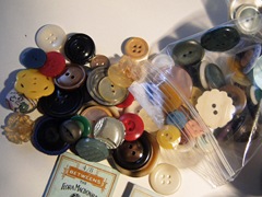 040211_Real_Treasure_Buttons