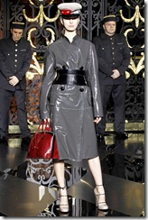 Louis Vuitton Ready-To-Wear Fall 2011 6