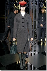 Louis Vuitton Ready-To-Wear Fall 2011 20