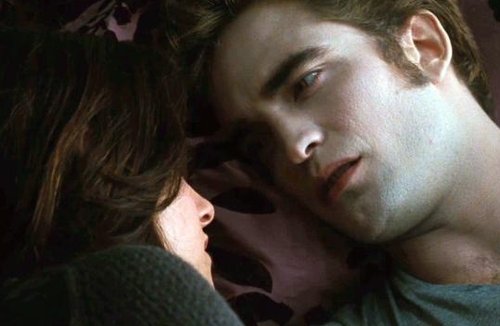 Blog de la Tele: Edward y Bella: La escena de la cama en Eclipse