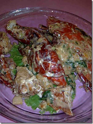 Crab fried with its roe