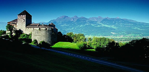 [Liechtenstein-Backdrops[3].jpg]