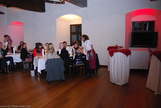 [Lichtdeko-Rot-Weiss[8].jpg]