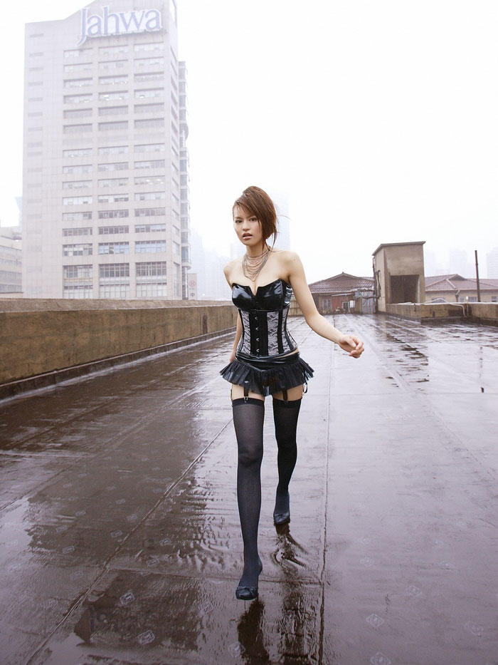 [yuriko_shiratori_020.jpg]