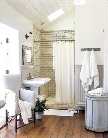 Bathroom-Plank-Wood-Flooring-HTOURS0206-de-98054537