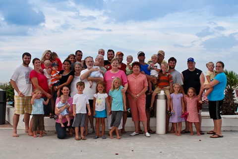 [2008-07-27 Beach cookout 188[2].jpg]