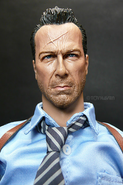 toyhaven: VTS Stone Cold Killer OR Bruce Willis as Hartigan