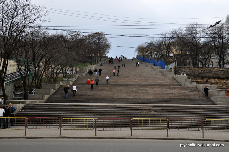 В КРУИЗ ИЗ ОДЕССЫ 