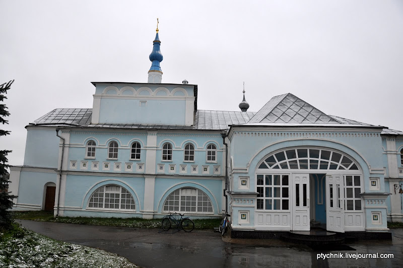 ПОСЕТИТЬ МОНАСТЫРЬ 