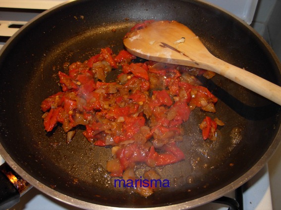 [piquillos rellenos de carne4[4].jpg]