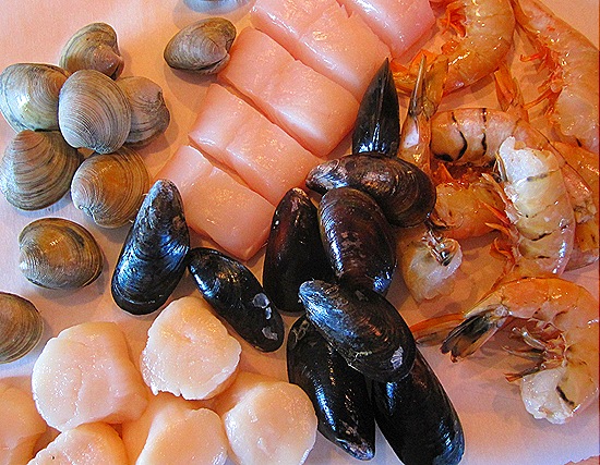 Clams, Mussels, Halibut, Scallops & Shrimp