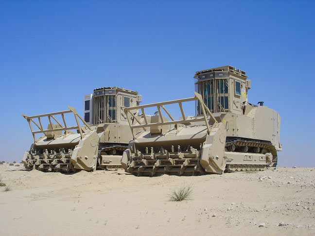 https://lh3.ggpht.com/_2KZx17UBJoE/TQINQNGNLNI/AAAAAAAANsQ/D_bwAKIzZPc/s1600/mine-clearing-machine-1b.jpg